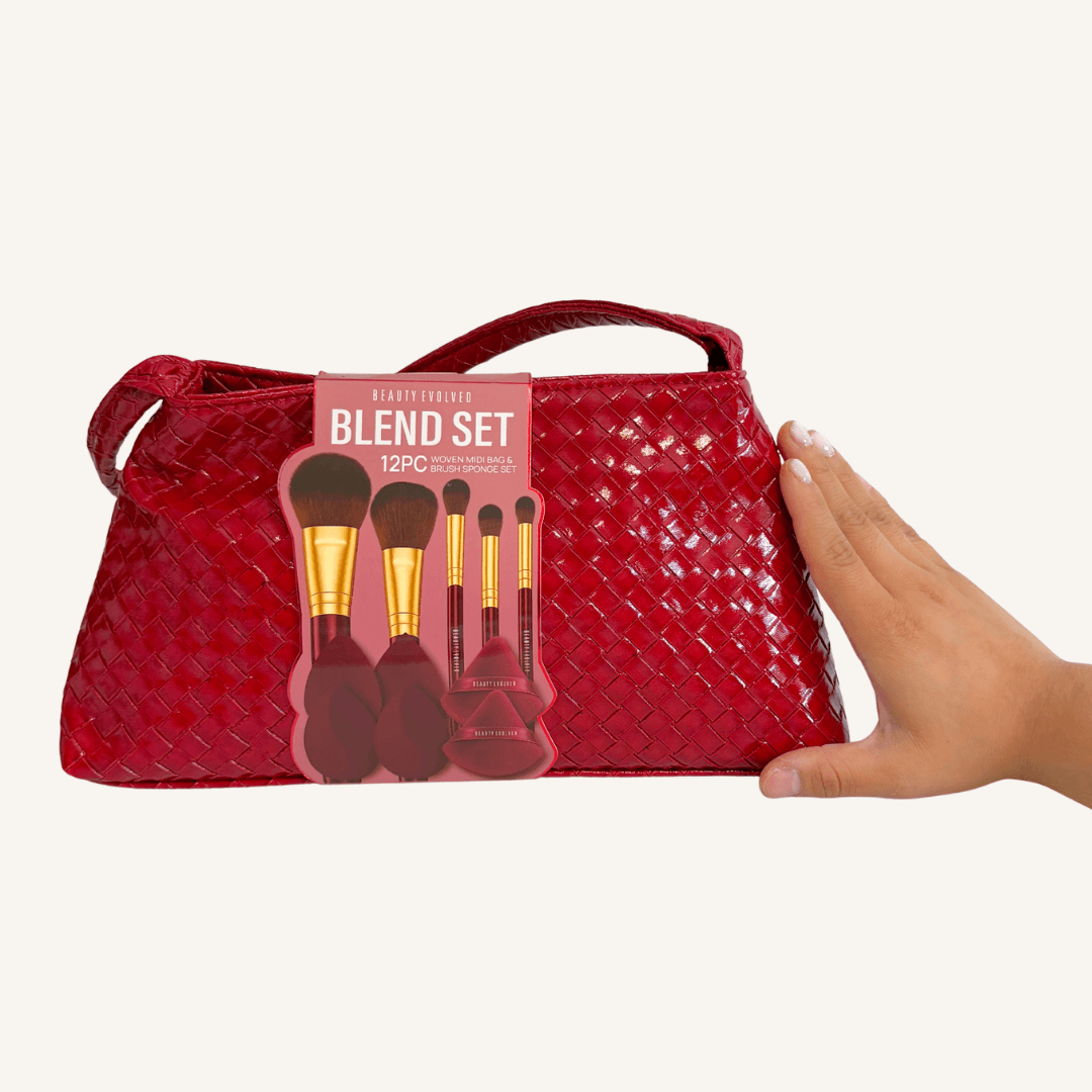 Satchel con 12 pzs. de brochas y esponjas