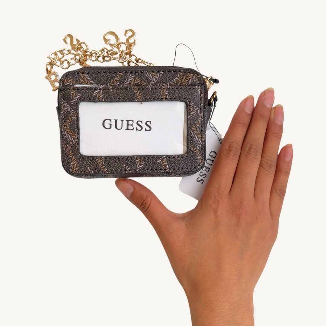 Tarjetero Guess